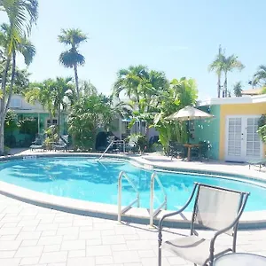 Gasthof Alexander Palms Court - No Hidden Fees! Key West